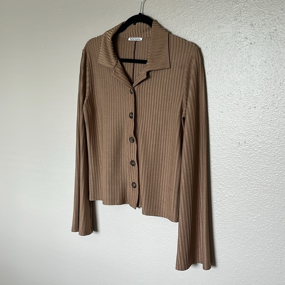 Reformation Ribbed Button-up - Picture 4 of 7